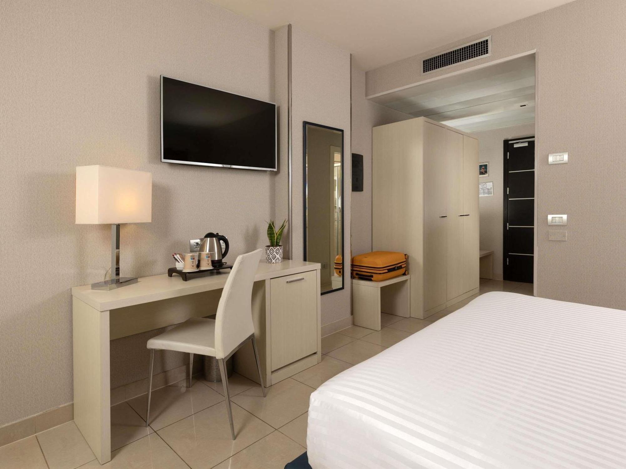 Mercure Hotel Rimini Artis Dış mekan fotoğraf