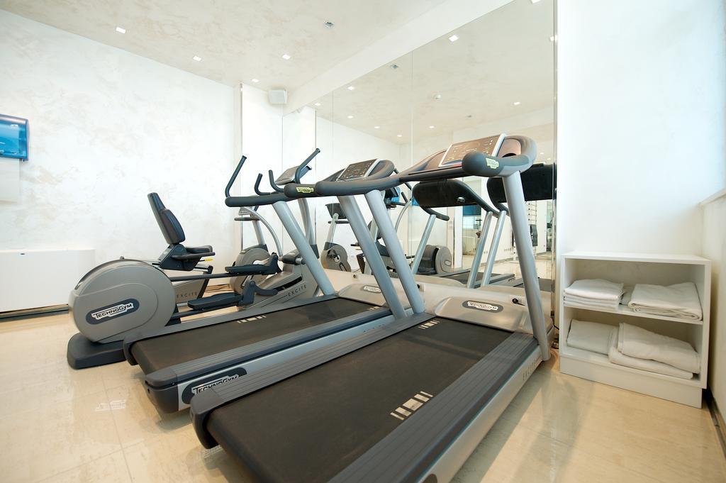 Mercure Hotel Rimini Artis Dış mekan fotoğraf